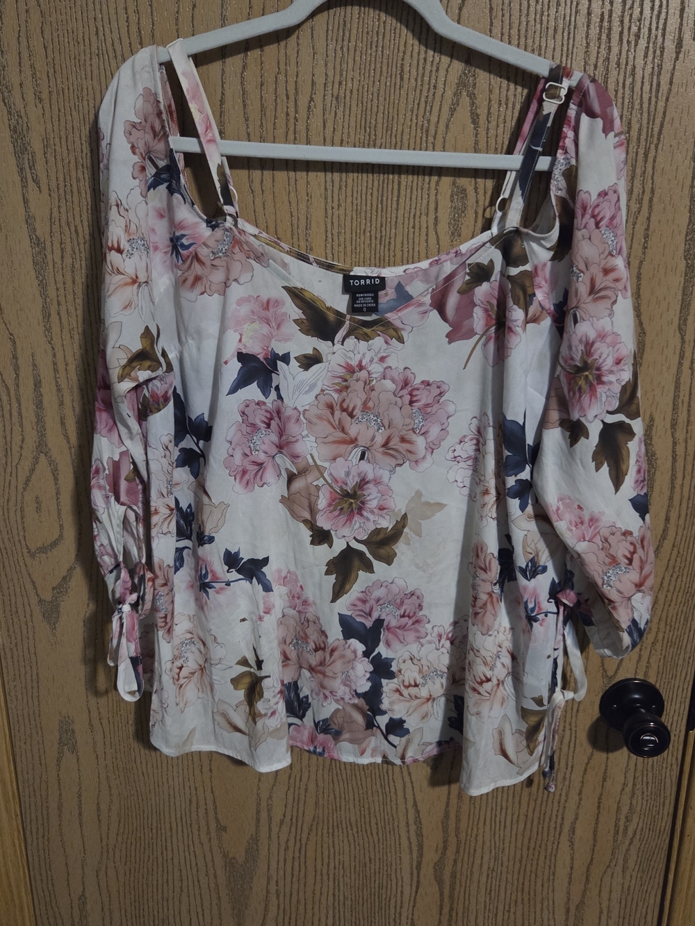 Torrid White Floral Cold-Shoulder Blouse